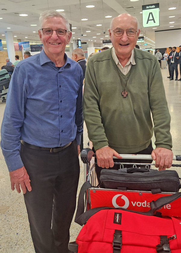 1025 SM Jlarsen GFoster airport