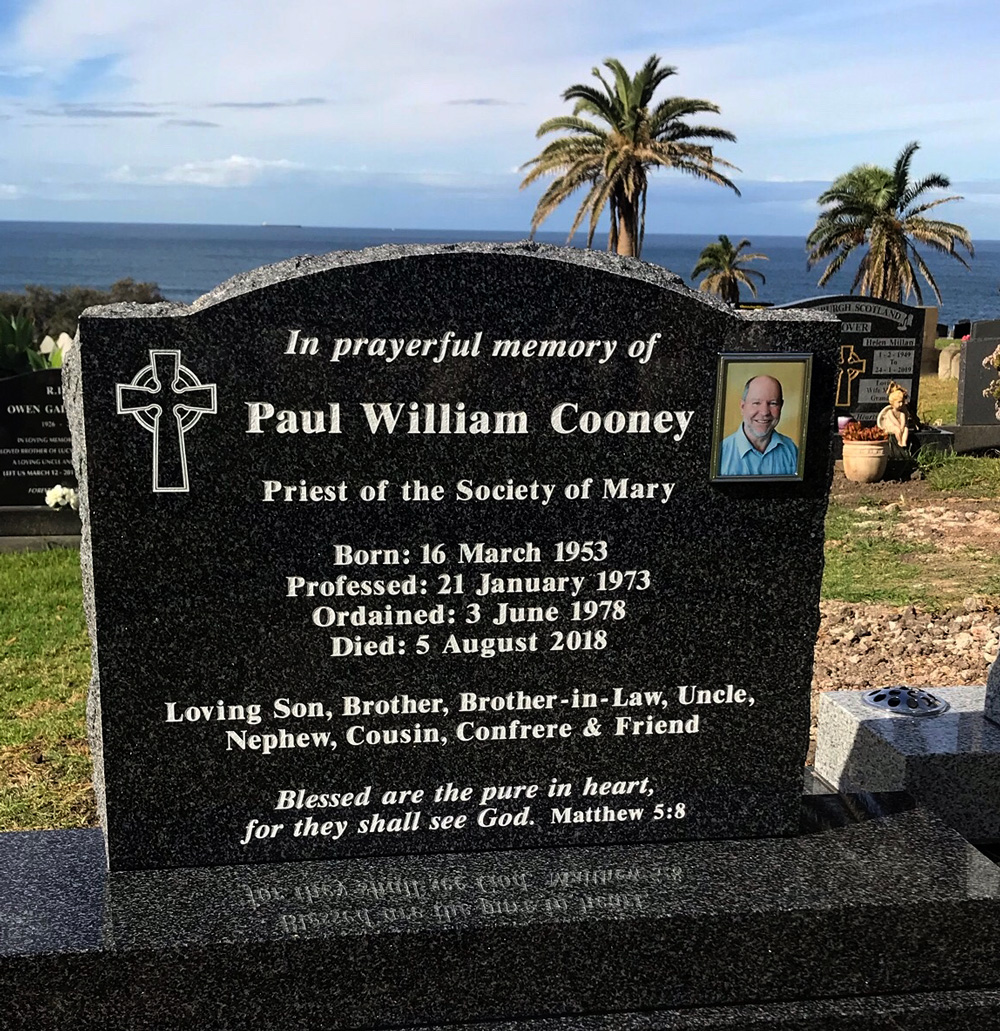 0819 Paul Cooney Headstone